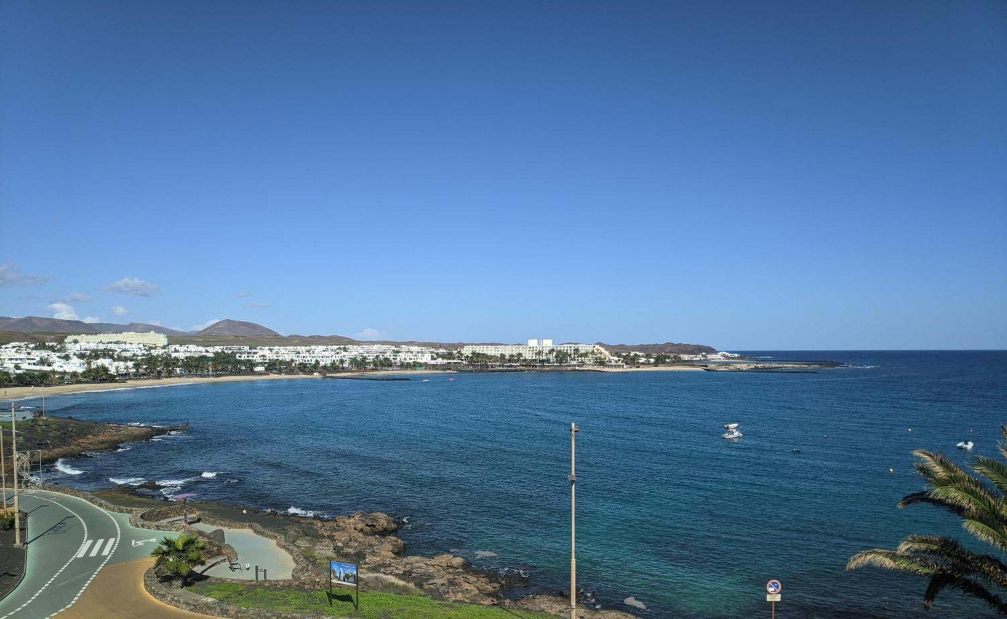 Apartamentos Galeon Playa Costa Teguise Extérieur photo