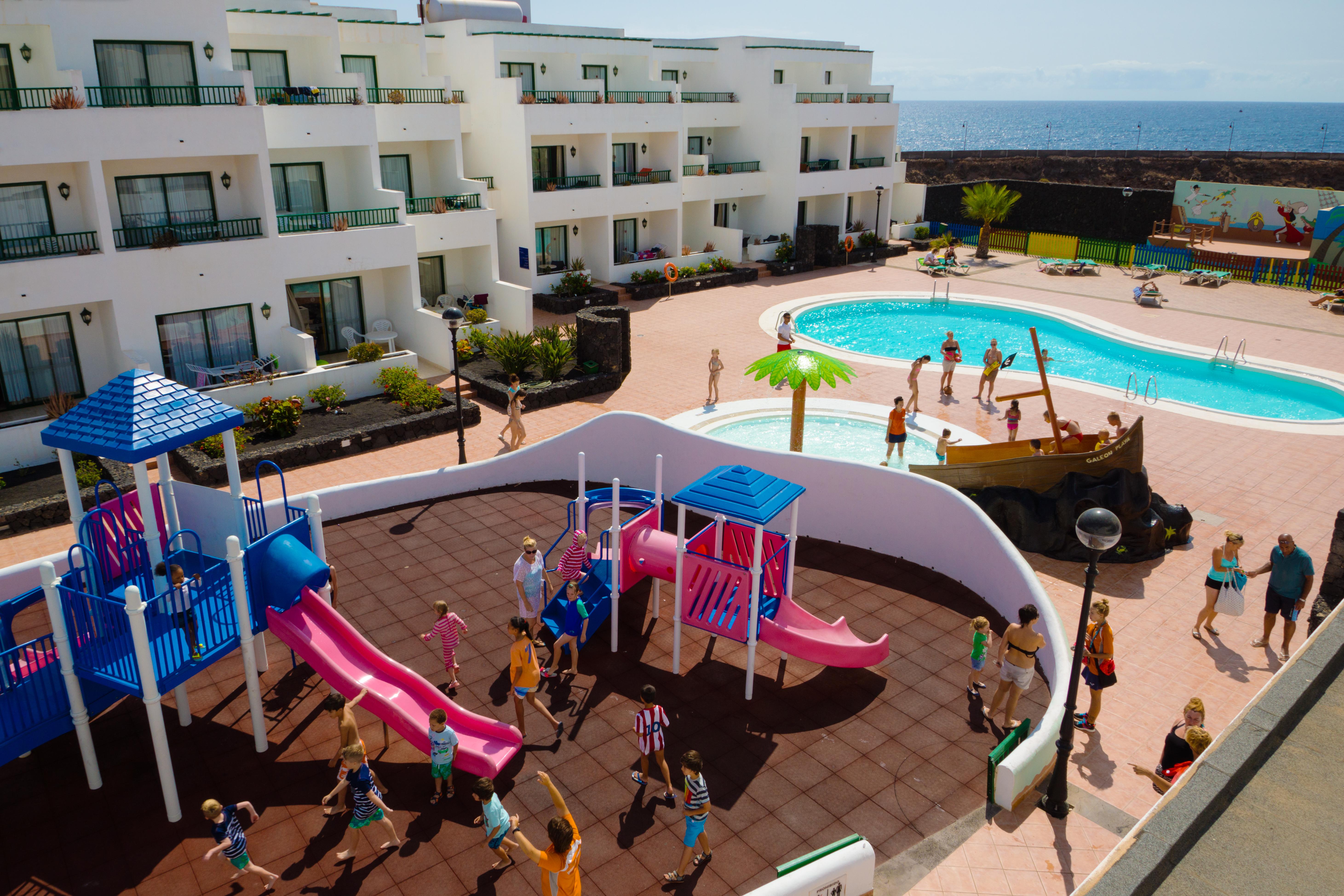 Apartamentos Galeon Playa Costa Teguise Extérieur photo